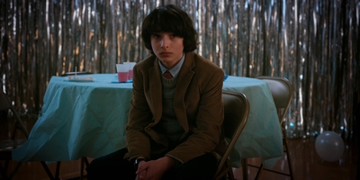Stranger_Things_S02E09_mp48476.jpg
