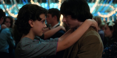 Stranger_Things_S02E09_mp48524.jpg