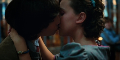 Stranger_Things_S02E09_mp48560.jpg