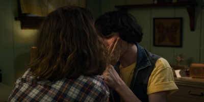Stranger_Things_S03E01_mp40397.jpg