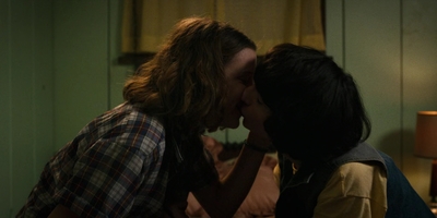 Stranger_Things_S03E01_mp40413.jpg