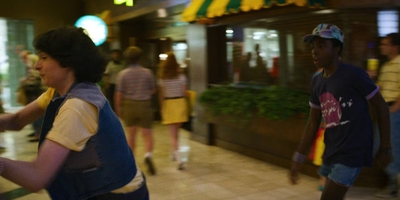 Stranger_Things_S03E01_mp40533.jpg