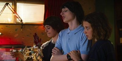 Stranger_Things_S03E01_mp41423.jpg