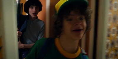 Stranger_Things_S03E01_mp41462.jpg