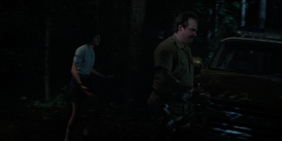 Stranger_Things_S03E01_mp42408.jpg