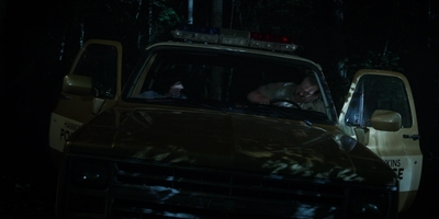 Stranger_Things_S03E01_mp42413.jpg