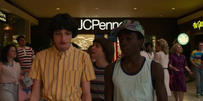 Stranger_Things_S03E02_mp44368.jpg