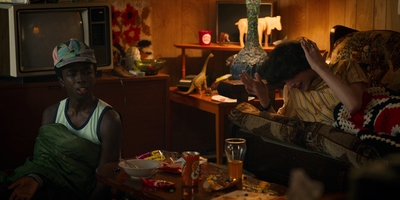 Stranger_Things_S03E03_mp46069.jpg