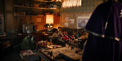 Stranger_Things_S03E03_mp46079.jpg