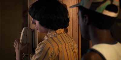 Stranger_Things_S03E03_mp46821.jpg