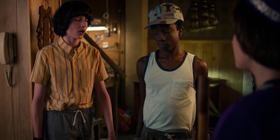 Stranger_Things_S03E03_mp46837.jpg
