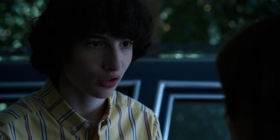 Stranger_Things_S03E03_mp46906.jpg
