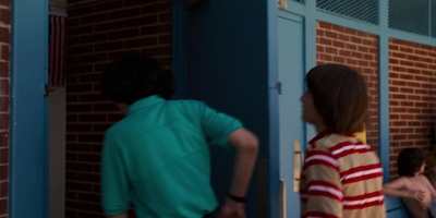 Stranger_Things_S03E04_mp41427.jpg