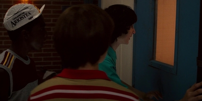 Stranger_Things_S03E04_mp41455.jpg