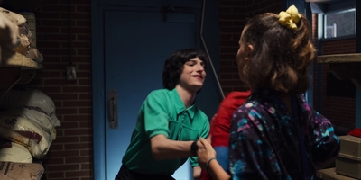 Stranger_Things_S03E04_mp41987.jpg