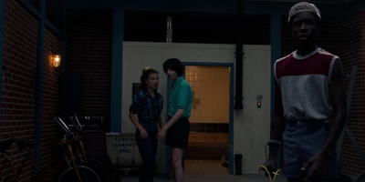 Stranger_Things_S03E04_mp42887.jpg