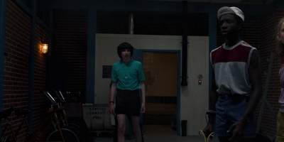 Stranger_Things_S03E04_mp42888.jpg