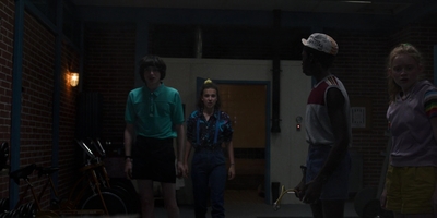 Stranger_Things_S03E04_mp42890.jpg