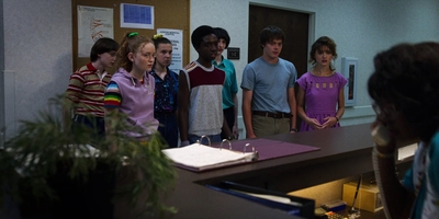 Stranger_Things_S03E05_mp45259.jpg