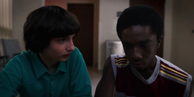 Stranger_Things_S03E05_mp45349.jpg
