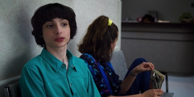 Stranger_Things_S03E05_mp45452.jpg
