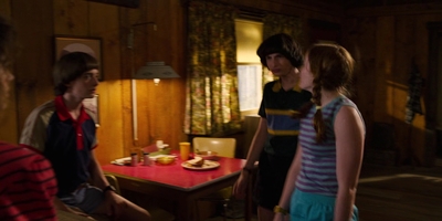 Stranger_Things_S03E06_mp41341.jpg