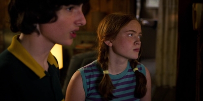 Stranger_Things_S03E06_mp41410.jpg