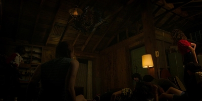 Stranger_Things_S03E07_mp44049.jpg