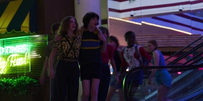 Stranger_Things_S03E07_mp46317.jpg