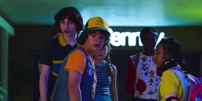 Stranger_Things_S03E07_mp46377.jpg