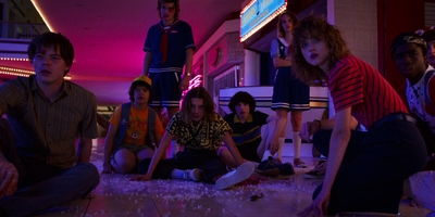 Stranger_Things_S03E08_mp46599.jpg