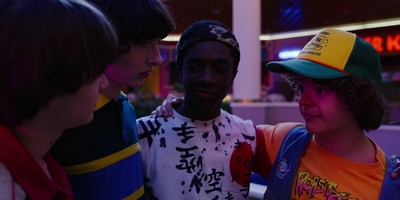 Stranger_Things_S03E08_mp46766.jpg