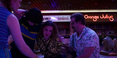 Stranger_Things_S03E08_mp46931.jpg