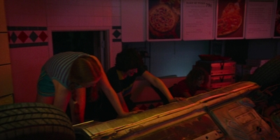 Stranger_Things_S03E08_mp47282.jpg
