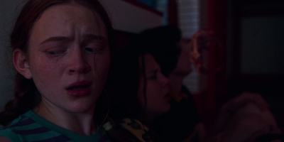Stranger_Things_S03E08_mp47863.jpg