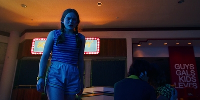 Stranger_Things_S03E08_mp48942.jpg