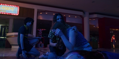 Stranger_Things_S03E08_mp48970.jpg