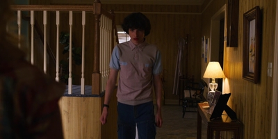Stranger_Things_S03E08_mp49991.jpg