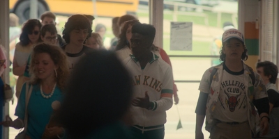 Stranger_Things_S04E01_mp41317.jpg