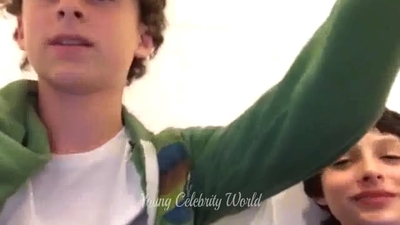 2016_-_Periscope_Livestream_mp40405.jpg