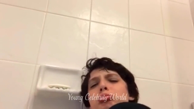 2016_-_Periscope_Livestream_mp40475.jpg