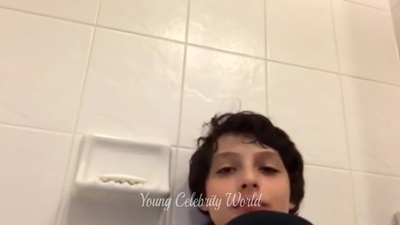 2016_-_Periscope_Livestream_mp40476.jpg