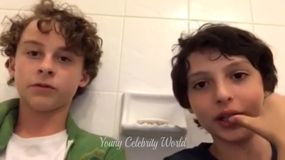 2016_-_Periscope_Livestream_mp40489.jpg
