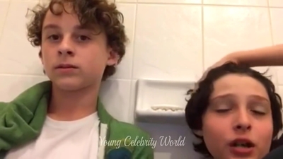 2016_-_Periscope_Livestream_mp40660.jpg