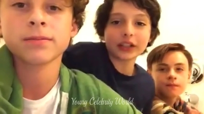 2016_-_Periscope_Livestream_mp41000.jpg