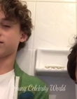 2016_-_Periscope_Livestream_mp40632.jpg