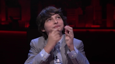 2016-09-01_-_The_Tonight_Show_Starring_Jimmy_Fallon_1_mp44106.jpg