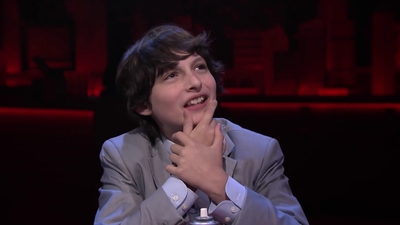 2016-09-01_-_The_Tonight_Show_Starring_Jimmy_Fallon_1_mp44107.jpg