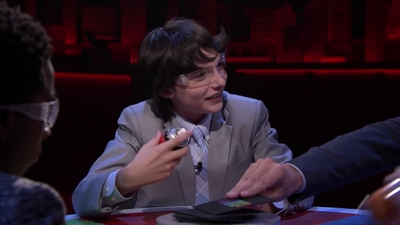 2016-09-01_-_The_Tonight_Show_Starring_Jimmy_Fallon_1_mp44156.jpg