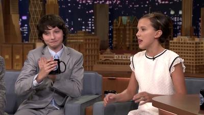 2016-09-01_-_The_Tonight_Show_Starring_Jimmy_Fallon_2_mp44554.jpg